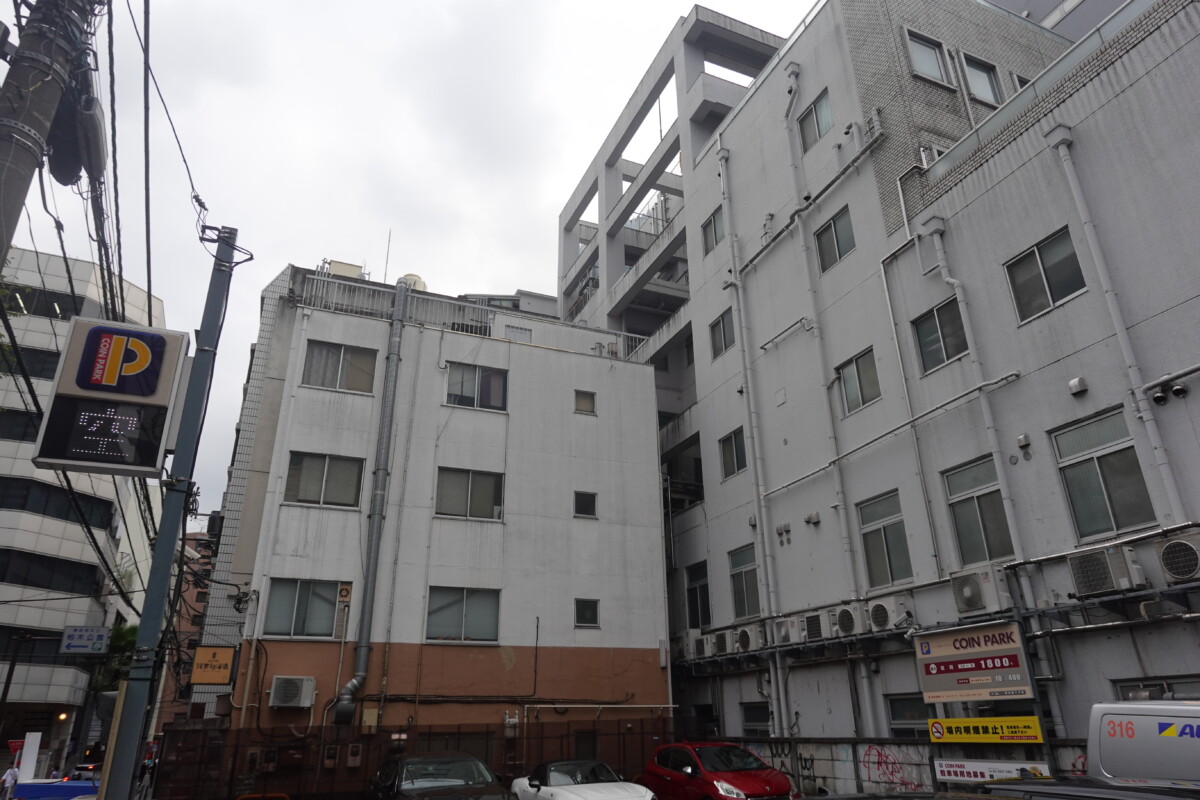 二宮和也さんら3人 大人食堂やバグース新宿西口店などを訪問 | 新宿ニュースBlog